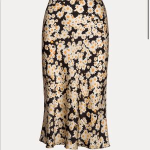 Realisation Par Naomi Skirt